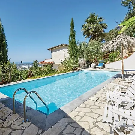 Apartment La Luna Mommio